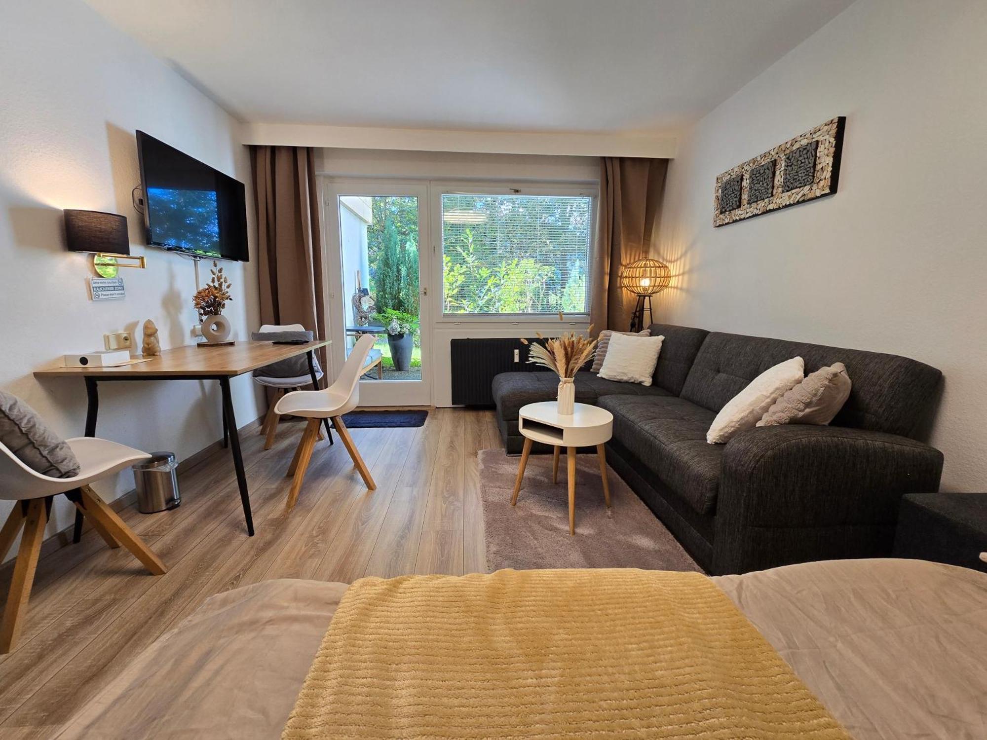 Erholungs- Apartment Am Kurpark & Therme Bad Urach Zewnętrze zdjęcie